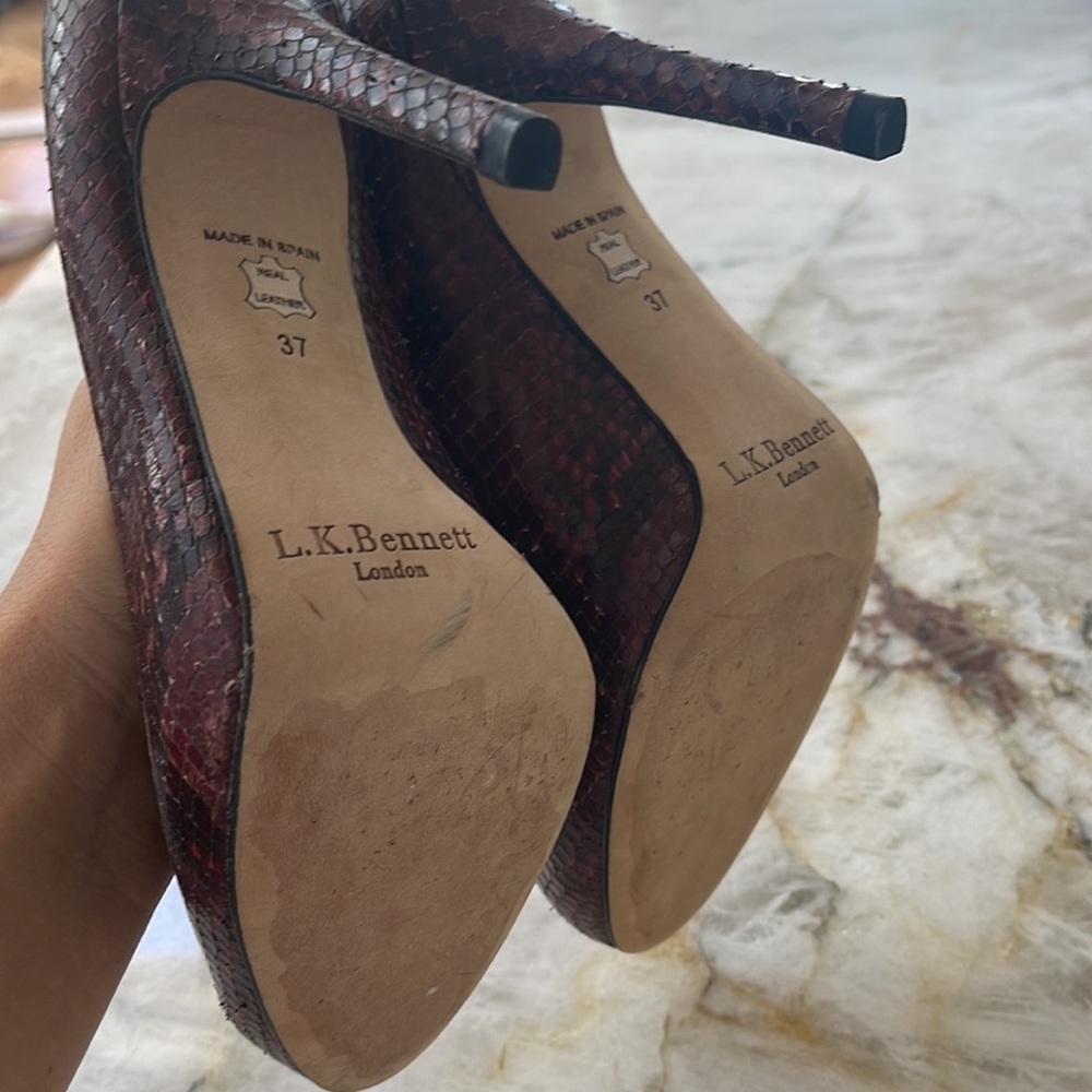 L.K. Bennett Heels - Picture 4 of 6